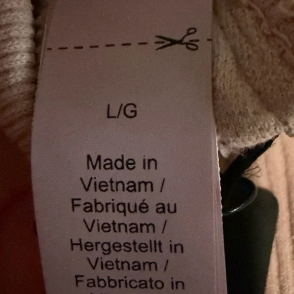 NWT SKIMS NIKE COLLAB Ribbed Seamless Crop Zip Up - Picture 4 of 5